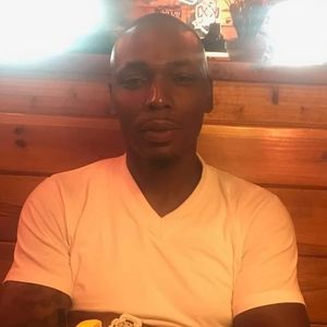 Meet your Posher, Karim